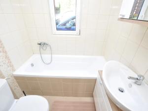 Prodej chaty, Červený Kostelec, 48 m2