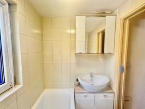 Prodej chaty, Červený Kostelec, 48 m2