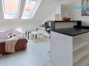 Prodej bytu 1+kk, Praha, Washingtonova, 31 m2