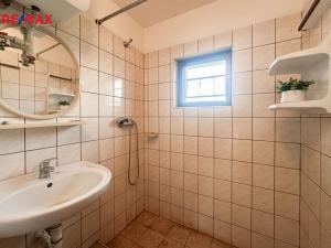 Prodej chaty, Láz, 66 m2