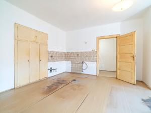 Prodej bytu 2+kk, Praha - Vinohrady, Laubova, 63 m2