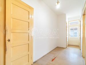 Prodej bytu 2+kk, Praha - Vinohrady, Laubova, 63 m2