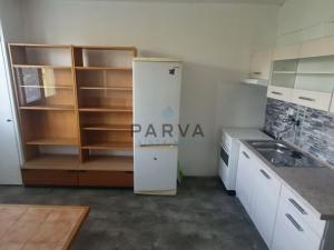 Pronájem bytu 1+1, Plzeň - Skvrňany, Lábkova, 36 m2