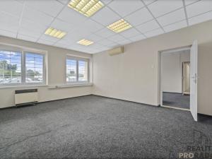 Pronájem obchodního prostoru, Pardubice, 17. listopadu, 97 m2