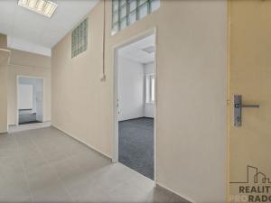 Pronájem obchodního prostoru, Pardubice, 17. listopadu, 97 m2