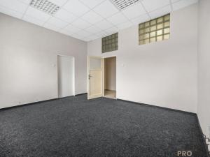 Pronájem obchodního prostoru, Pardubice, 17. listopadu, 97 m2