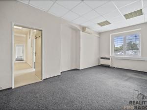 Pronájem obchodního prostoru, Pardubice, 17. listopadu, 97 m2