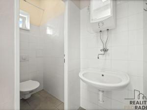 Pronájem obchodního prostoru, Pardubice, 17. listopadu, 97 m2