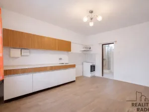 Prodej rodinného domu, Jaroslavice, Sadová, 76 m2