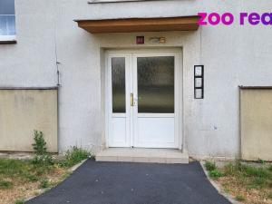Pronájem bytu 2+1, Kadaň, Budovatelů, 53 m2