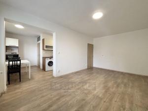 Pronájem bytu 2+kk, České Budějovice - České Budějovice 6, Brožíkova, 58 m2