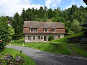 Prodej rodinného domu, Bystrá nad Jizerou, 183 m2