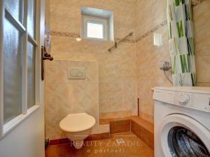 Prodej rodinného domu, Libštát, 188 m2