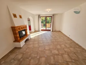 Prodej atypického bytu, Srní, 96 m2