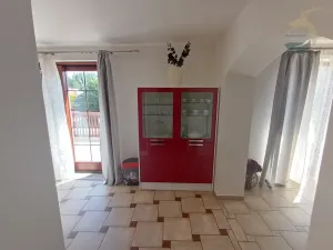 Prodej atypického bytu, Srní, 96 m2