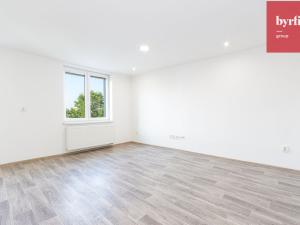 Prodej bytu 2+kk, Opava, náměstí Osvoboditelů, 47 m2