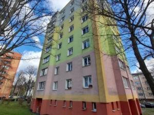 Prodej bytu 3+1, Nová Role, Školní, 60 m2