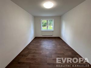 Prodej rodinného domu, Močovice, 70 m2