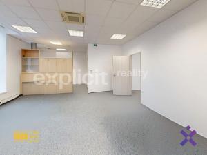 Pronájem kanceláře, Zlín, náměstí Míru, 100 m2
