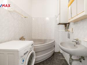 Prodej obchodního prostoru, Praha - Strašnice, Úvalská, 590 m2