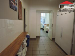 Pronájem obchodního prostoru, Praha - Nusle, Nuselská, 75 m2
