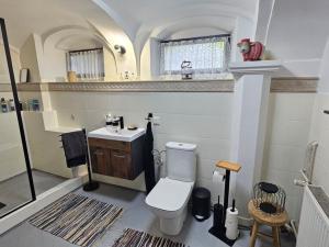 Prodej rodinného domu, Verneřice - Loučky, 400 m2