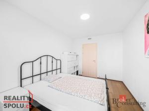 Prodej bytu 4+kk, Praha - Modřany, Vrátnická, 104 m2