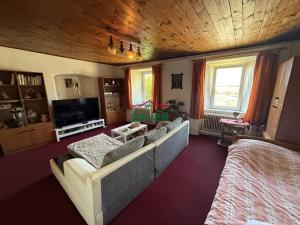 Pronájem rodinného domu, Podbořany - Letov, 244 m2