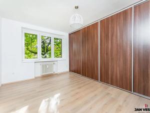 Pronájem bytu 3+1, Praha - Čakovice, U Párníků, 49 m2