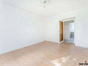 Pronájem bytu 3+1, Praha - Čakovice, U Párníků, 49 m2