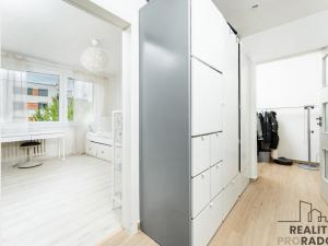 Prodej bytu 3+kk, Praha, Slévačská, 59 m2