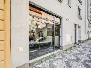 Prodej obchodního prostoru, Praha - Smíchov, Pod Barvířkou, 73 m2