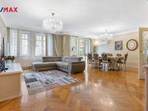 Prodej bytu 3+kk, Karlovy Vary, Pod Jelením skokem, 105 m2