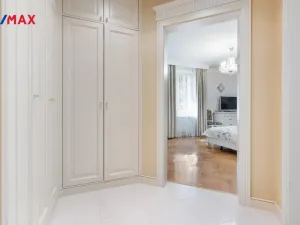 Prodej bytu 3+kk, Karlovy Vary, Pod Jelením skokem, 105 m2