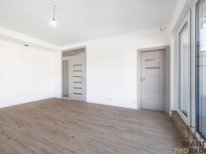 Prodej bytu 4+kk, Ostopovice, B. Němcové, 170 m2