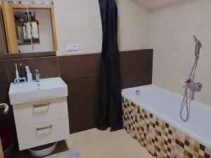 Pronájem bytu 2+kk, Trhové Sviny, Za Pilou, 53 m2