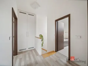 Prodej rodinného domu, Lidice, Starosty Hejmy, 154 m2