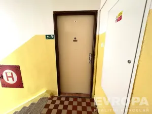 Prodej bytu 1+1, Plzeň - Východní Předměstí, náměstí Generála Píky, 48 m2