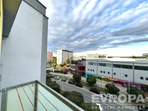 Prodej bytu 1+1, Plzeň - Východní Předměstí, náměstí Generála Píky, 48 m2