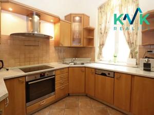 Prodej bytu 3+1, Karlovy Vary, Zahradní, 123 m2