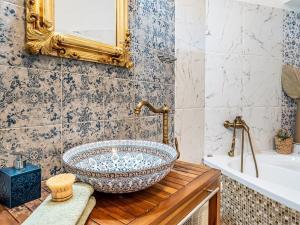 Prodej vícegeneračního domu, Bouzov, 420 m2