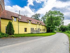 Prodej vícegeneračního domu, Bouzov, 420 m2