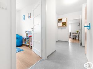Prodej bytu 3+kk, Chýně, Uherova, 70 m2