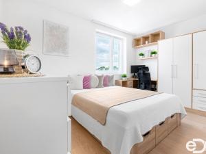 Prodej bytu 3+kk, Chýně, Uherova, 70 m2