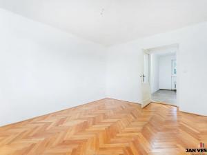 Pronájem bytu 2+1, Praha - Čakovice, Svratecká, 55 m2