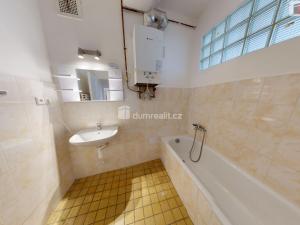 Pronájem bytu 2+1, Opava - Město, Dolní náměstí, 75 m2