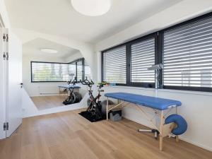 Pronájem vily, Praha - Horní Měcholupy, U Golfu, 188 m2