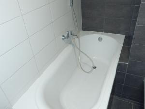Prodej bytu 2+1, Ústí nad Labem - Severní Terasa, Kmochova, 60 m2