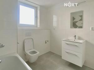 Pronájem bytu 2+kk, České Budějovice, Nádražní, 51 m2