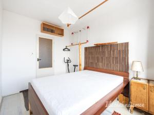 Pronájem bytu 2+kk, Praha - Prosek, Zárybská, 40 m2